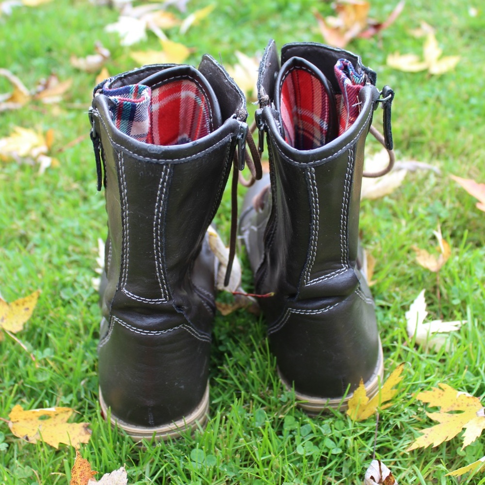 American Rag boots - Picture 5 of 5